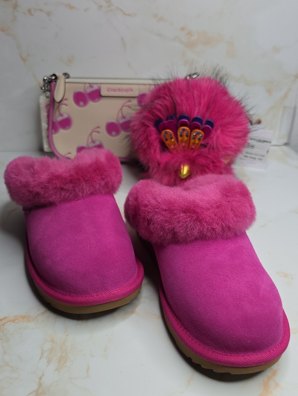 UGG Cluggette Slipper in Dark Peony Size 4 Kids, 6 Women New No Box